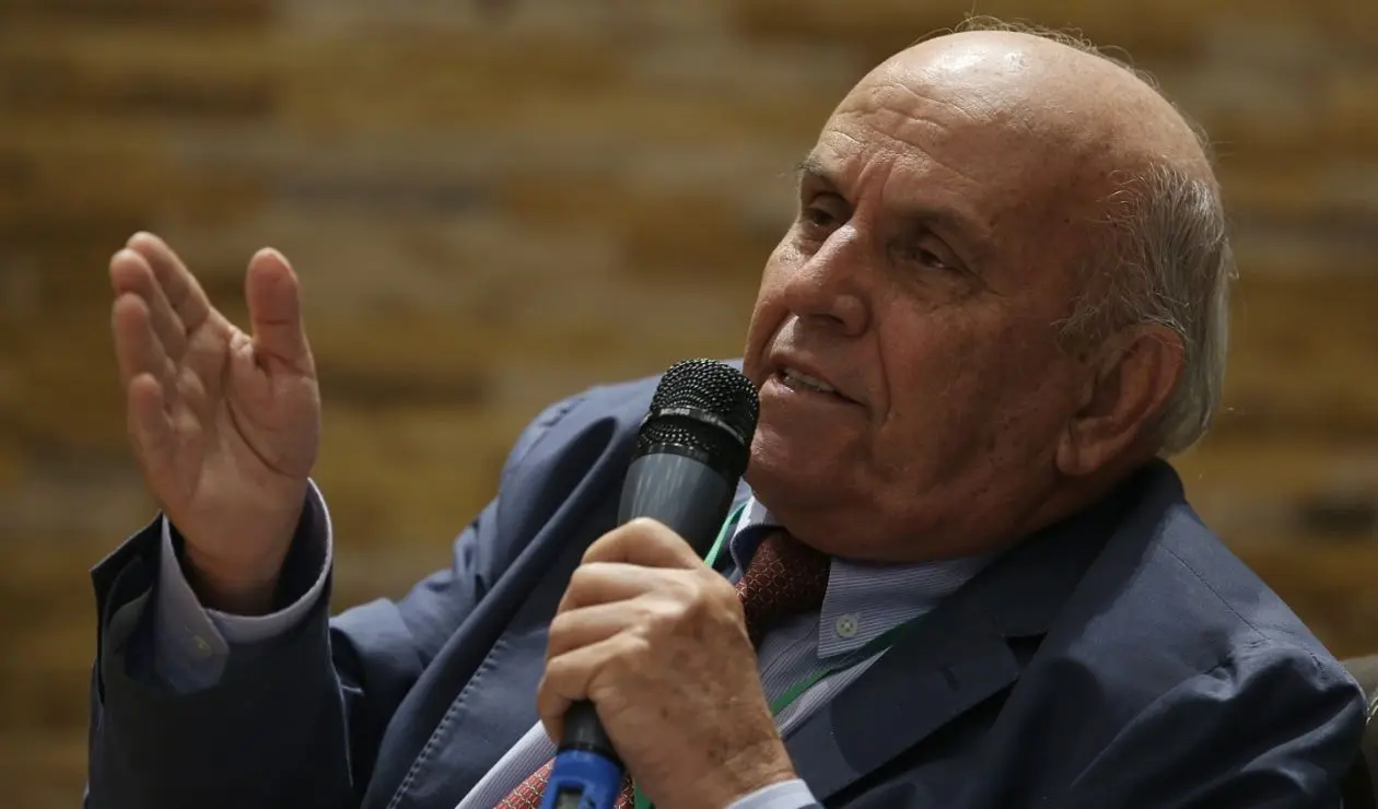 Maurice Armitage, alcalde de Cali