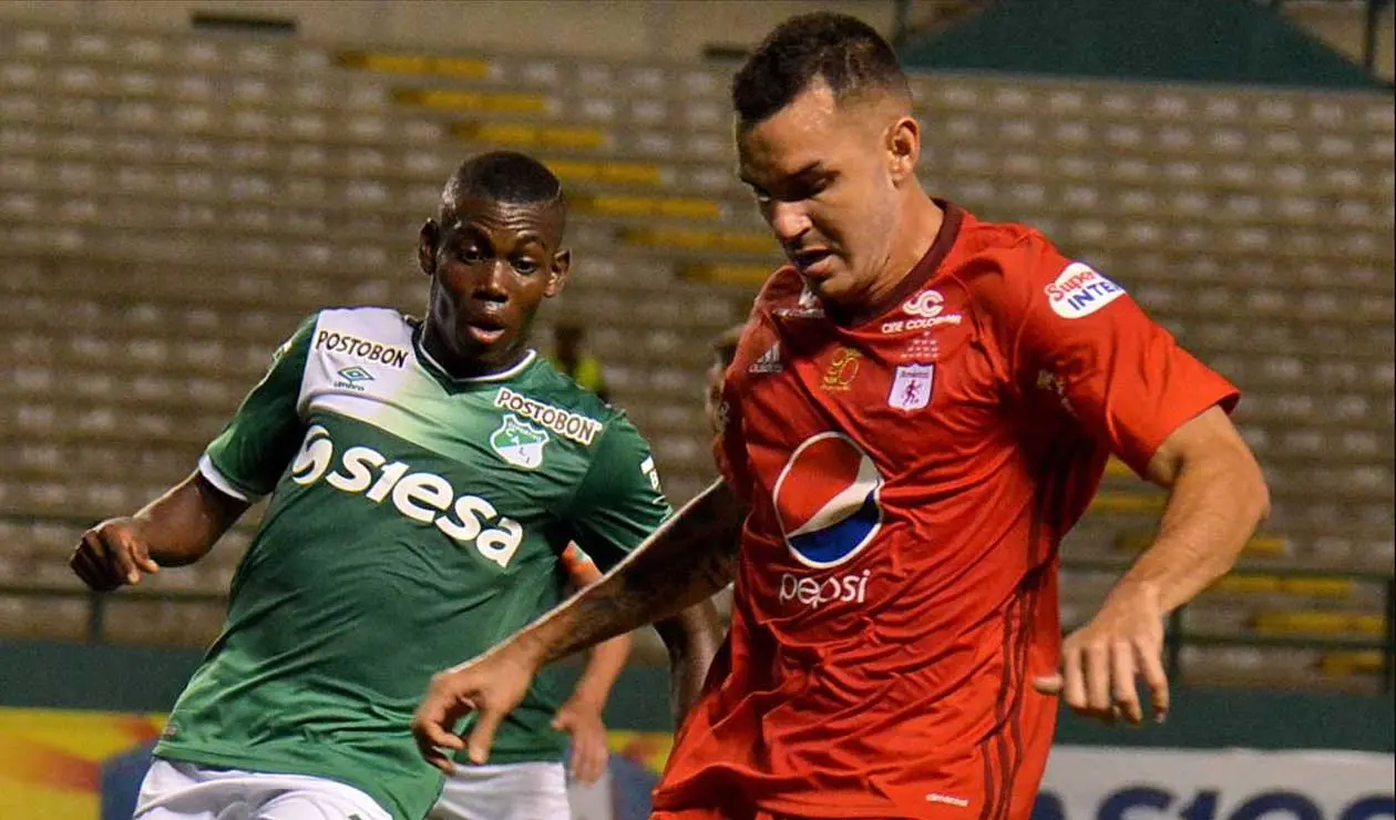 Alejandro Bernal jugando con el América de Cali