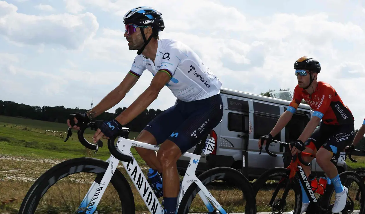 Alejandro Valverde con Movistar en la Vuelta a España 2022