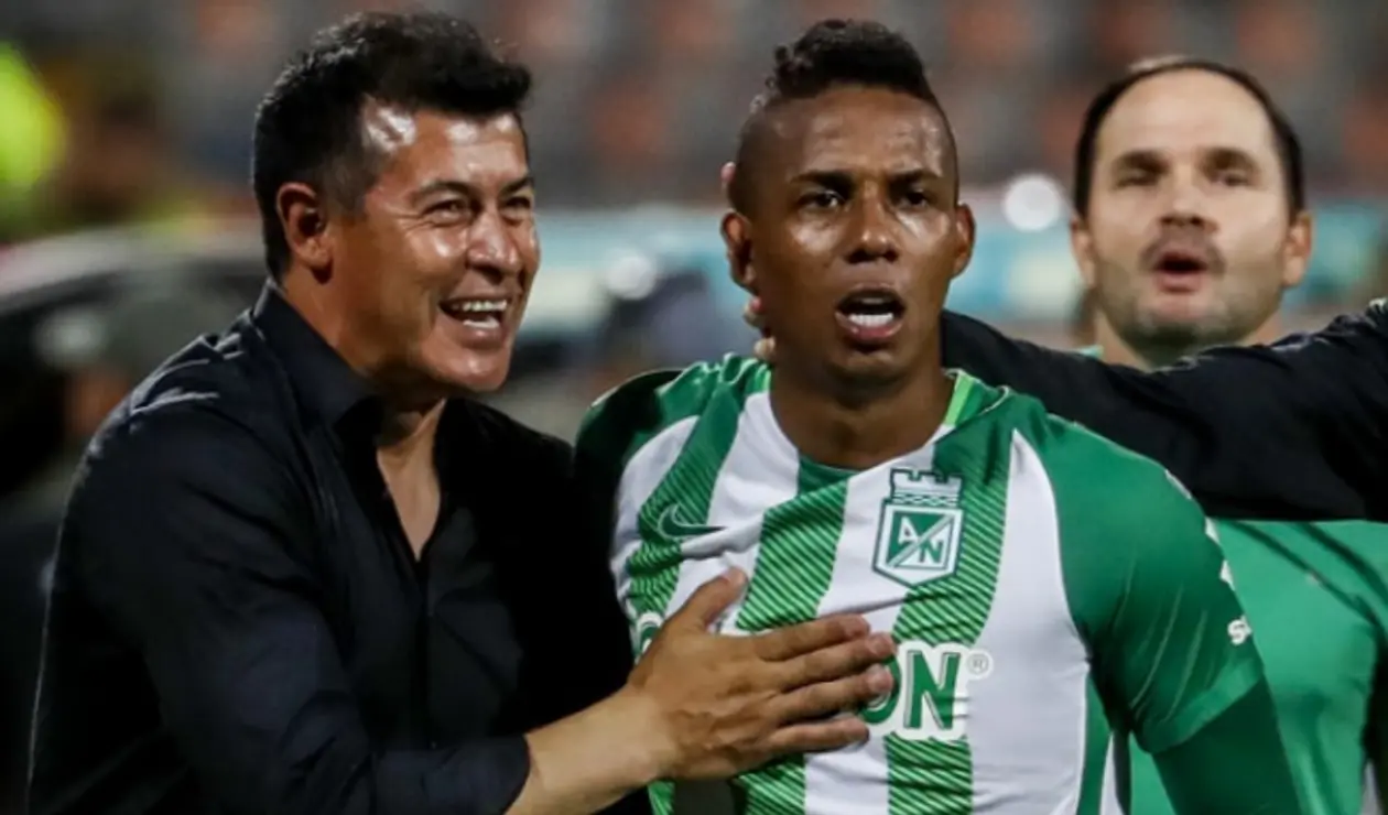 Jorge Almirón y Jeison Lucumí de Atlético Nacional