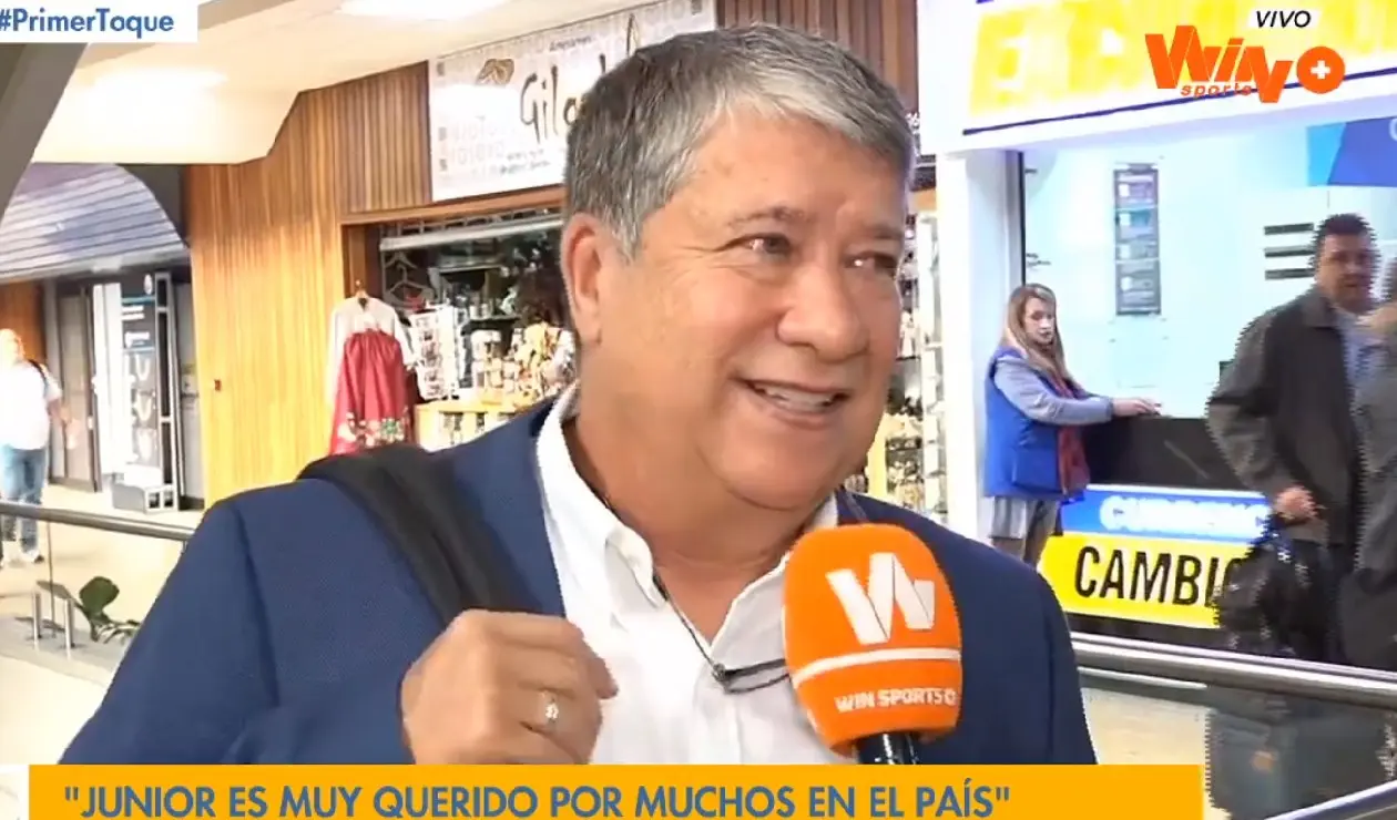 Bolillo Gomez antes de ser presentado por el Junior de Barranquilla