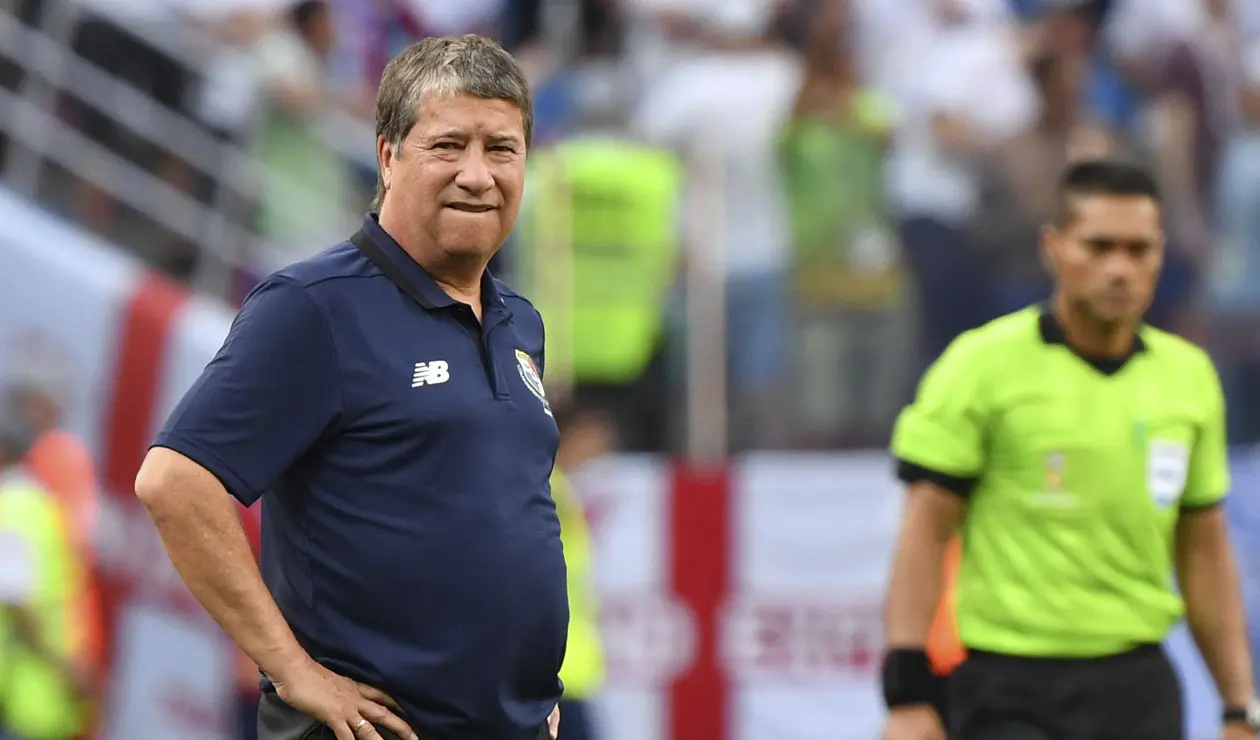 Hernán Darío Gómez sufrió con Panamá ante Inglaterra