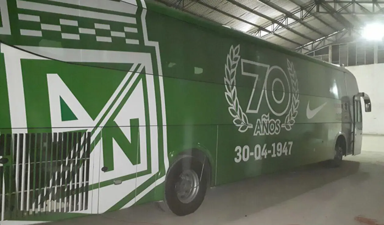 Bus de Atlético Nacional