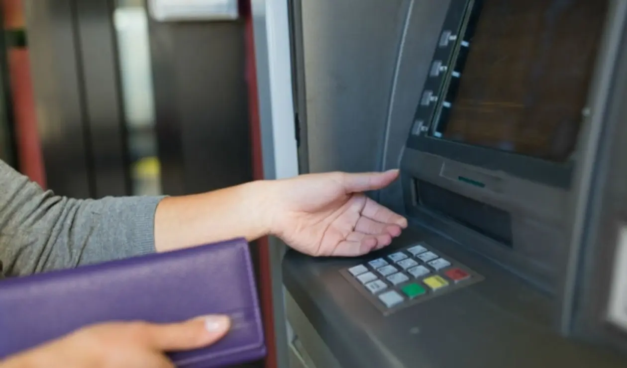No más cajeros automáticos ni tarjetas: así se retirará la plata ahora