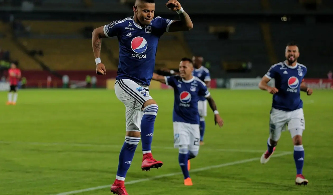 Ayron Del Valle, juagdor de Millonarios
