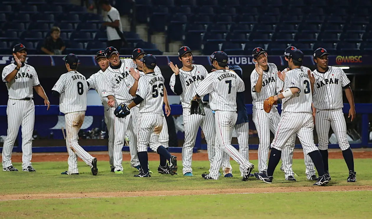Japón defenderá el título en la final frente a México