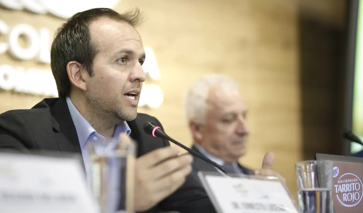 Ernesto Lucena, Ministro del Deporte