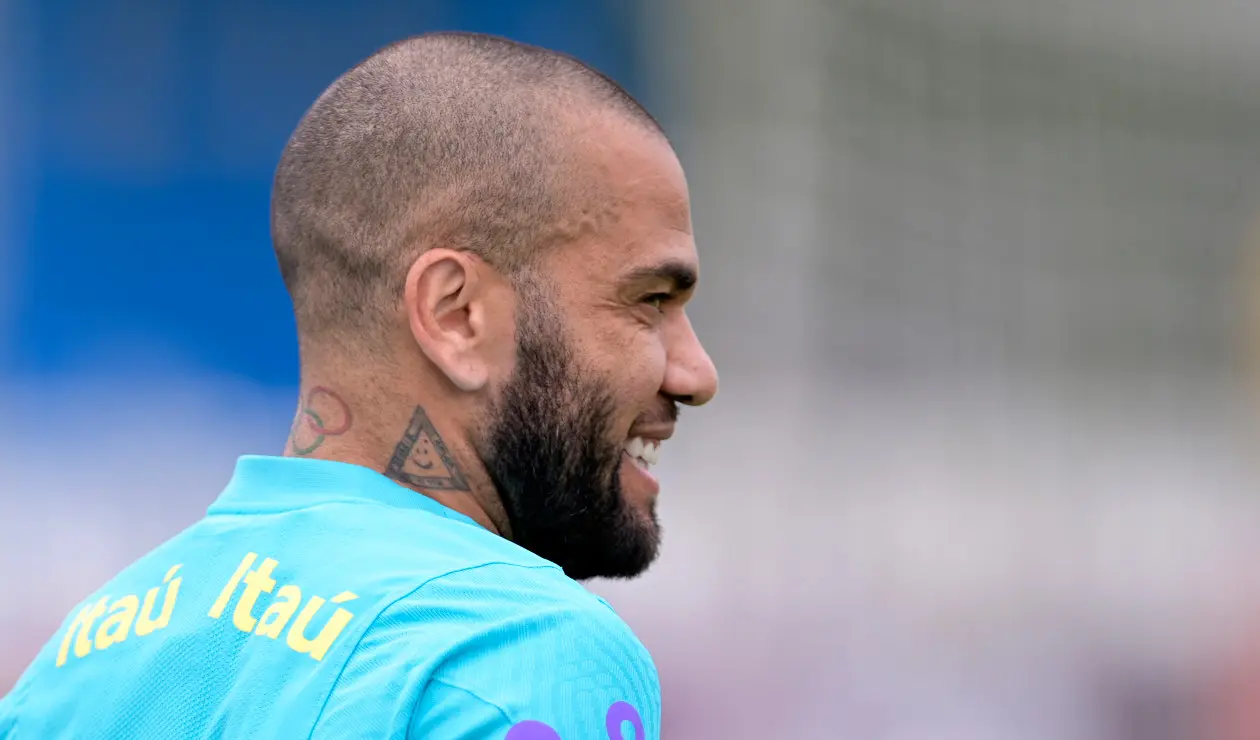 Dani Alves - Brasil