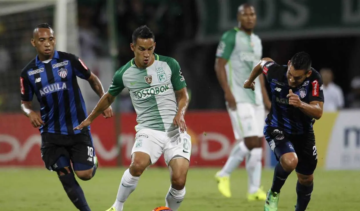 Diego Arias jugando para Atlético Nacional