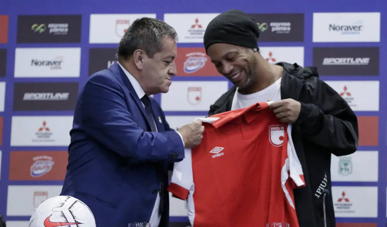 Ronaldinho en Colombia