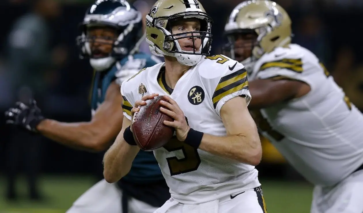 Drew Brees en un partido con los Santos de New Orleans ante los Filadelfia Eagles