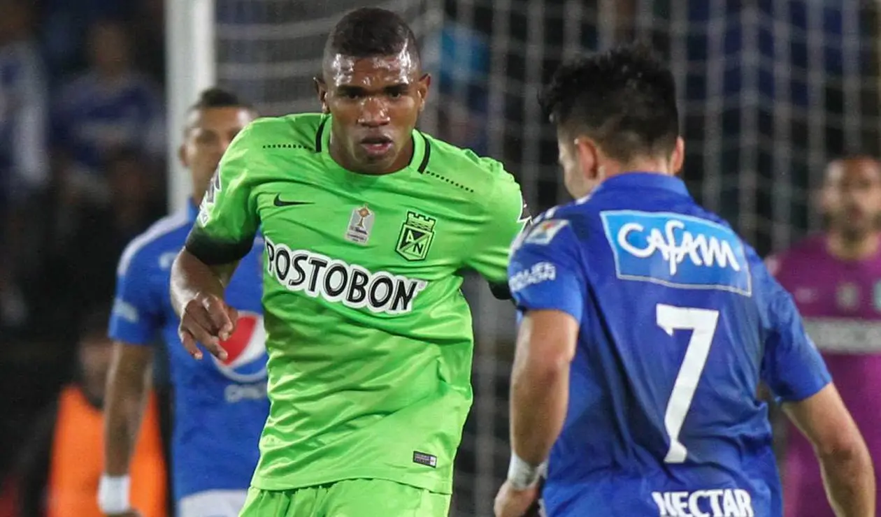Elkin Blanco jugando con Atlético Nacional