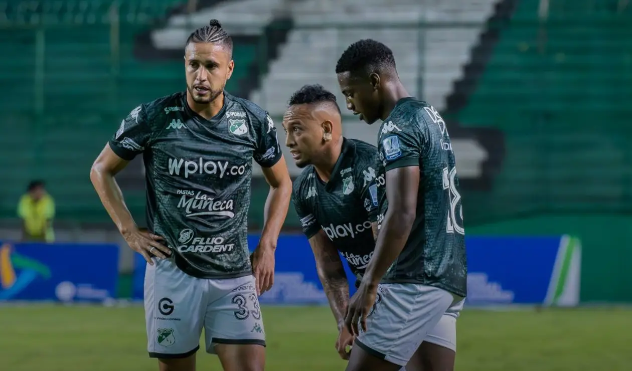 Futbolistas del Cali en partido de Liga BetPlay 2024 II