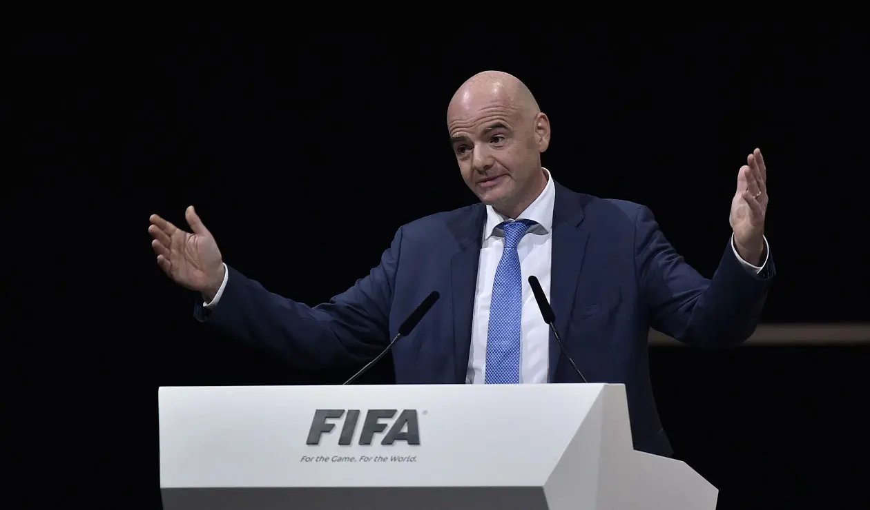Gianni Infantino ya piensa en el Mundial Catar 2022