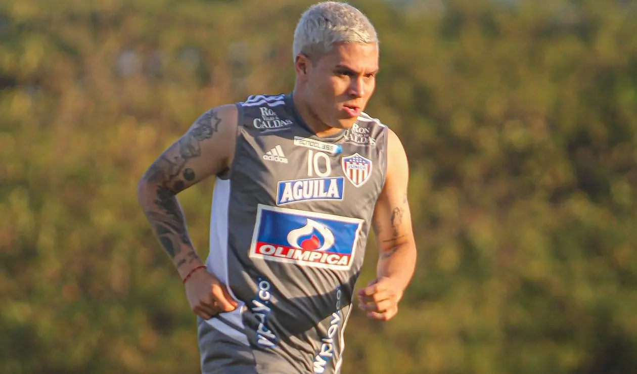 Juan Fernando Quintero en un entrenamiento de Junior