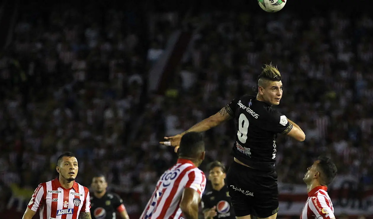 Junior Vs. América