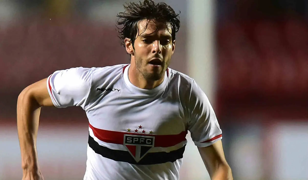 Kaká podría volver a las canchas para jugar en un equipo italiano