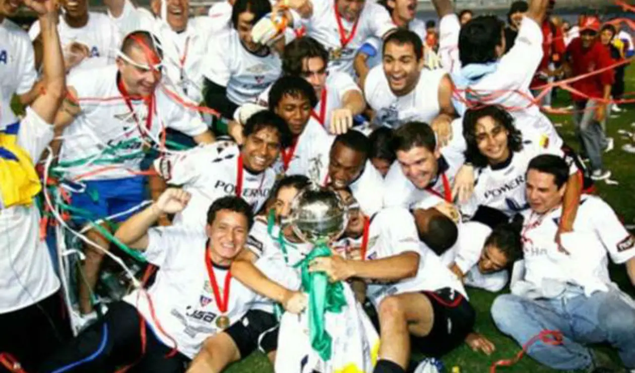 Liga de Quito (Ecuador), campeón de la Copa Libertadores 2008.