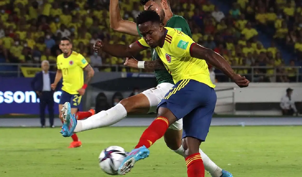 Luis Sinisterra, jugador colombiano