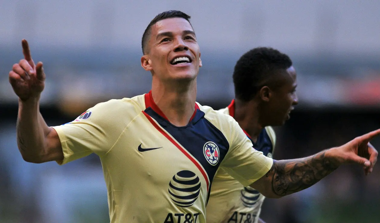 Mateus Uribe