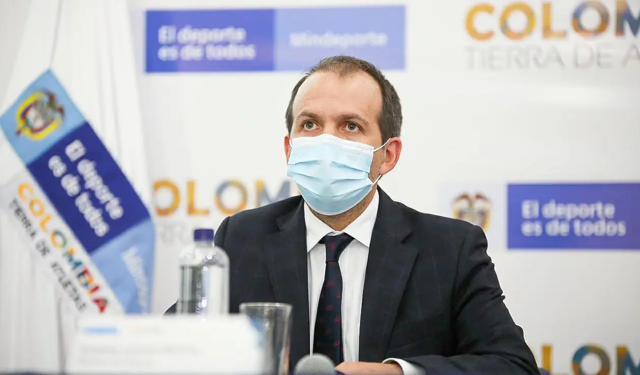 Ministro del Deporte - Ernesto Lucena