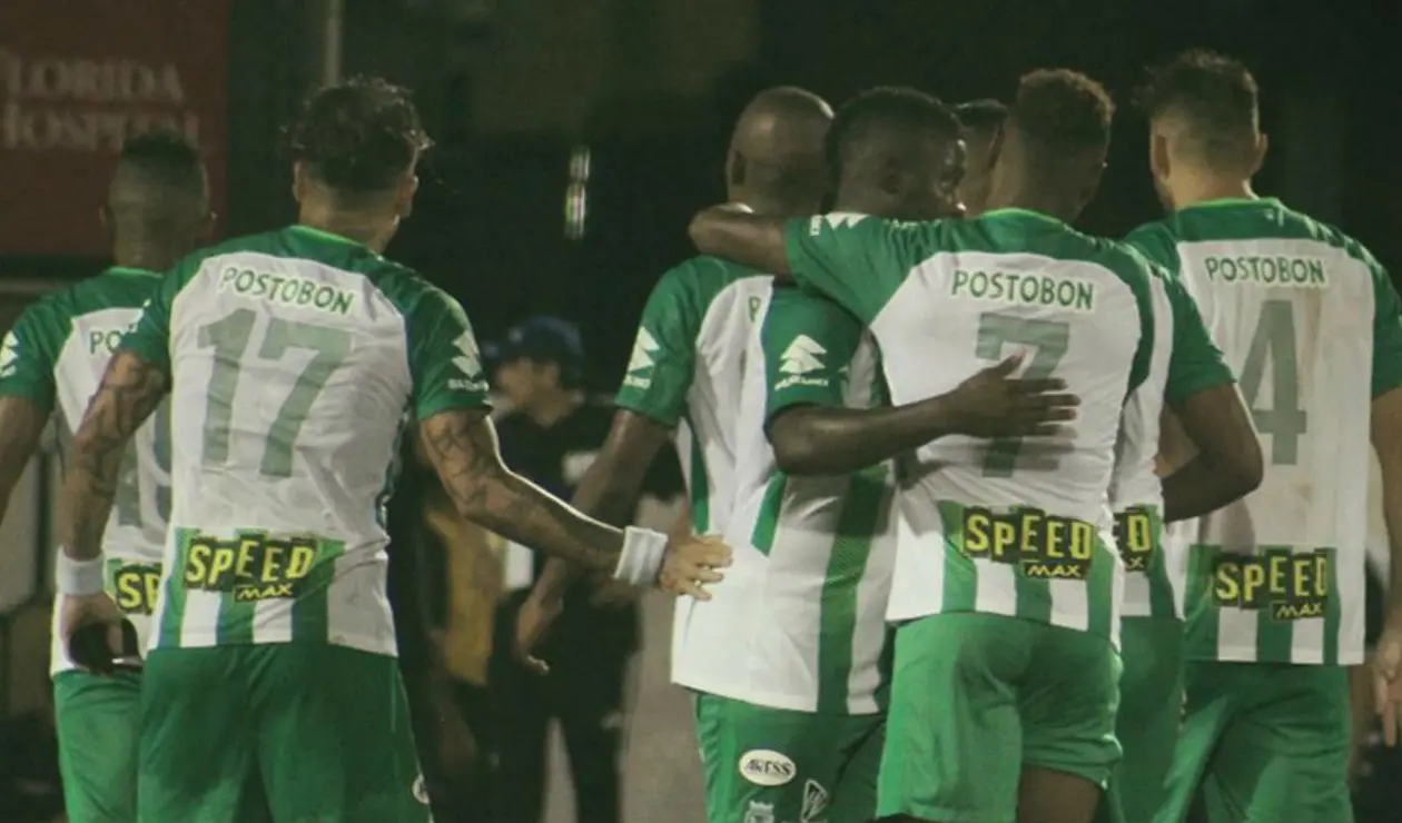 Atlético Nacional, jugadores celebrando un gol