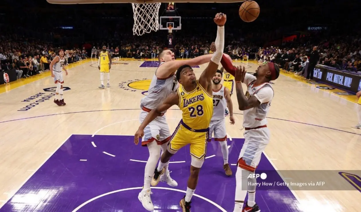 Denver Nuggets amplía la ventaja en los Playoffs: remontada de lujo ante los Lakers