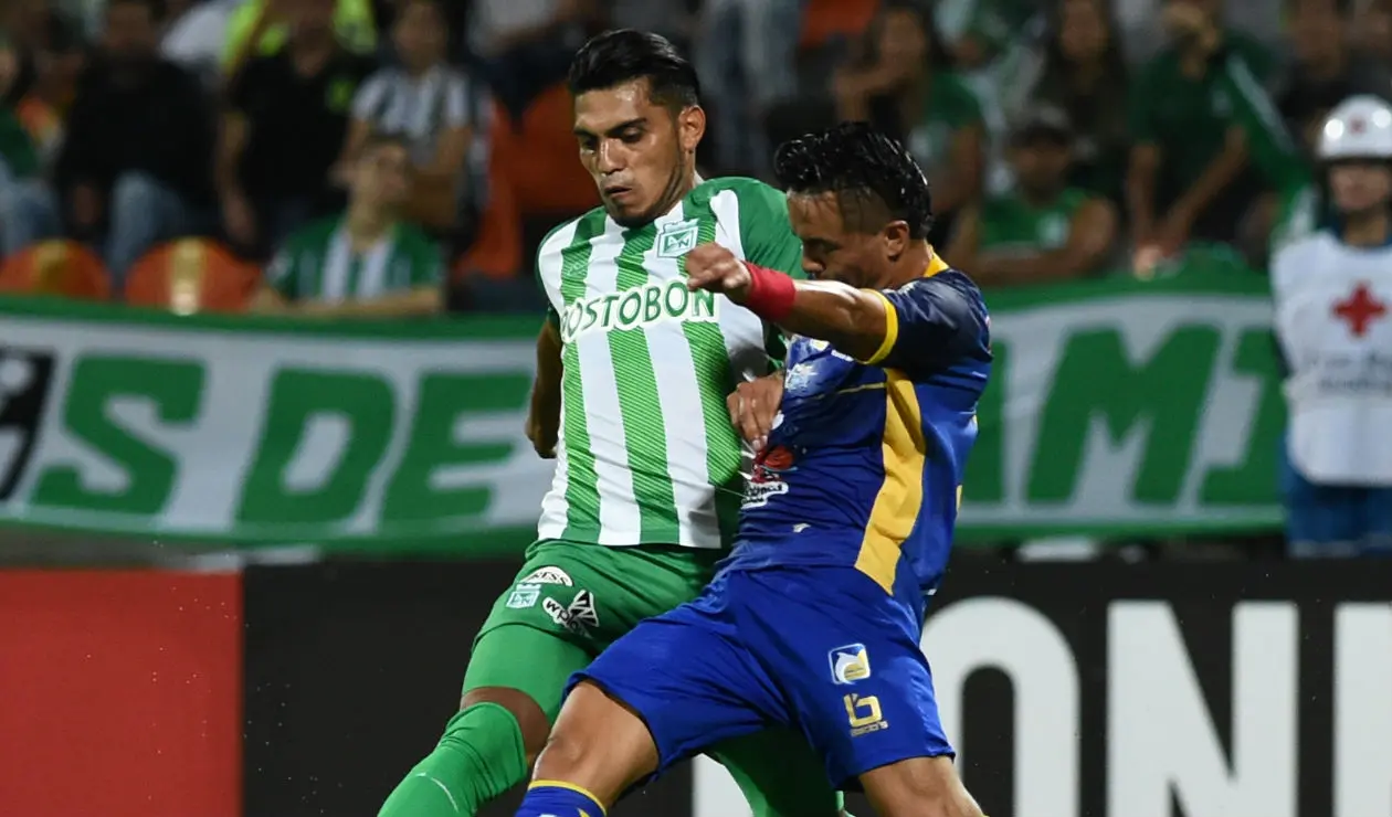 Rafael Delgado con Atlético Nacional en un juego de Copa Libertadores ante Delfín de Manta