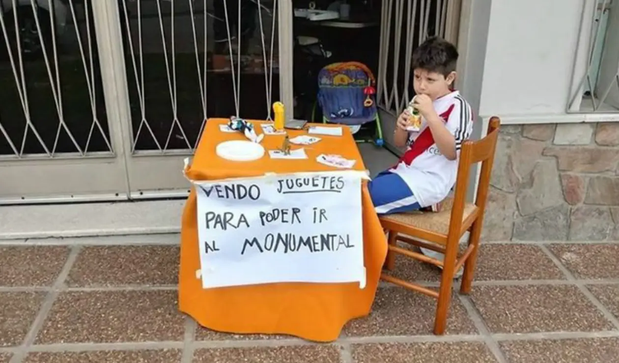 Renzo, conmueve a los hinchas del River Plate