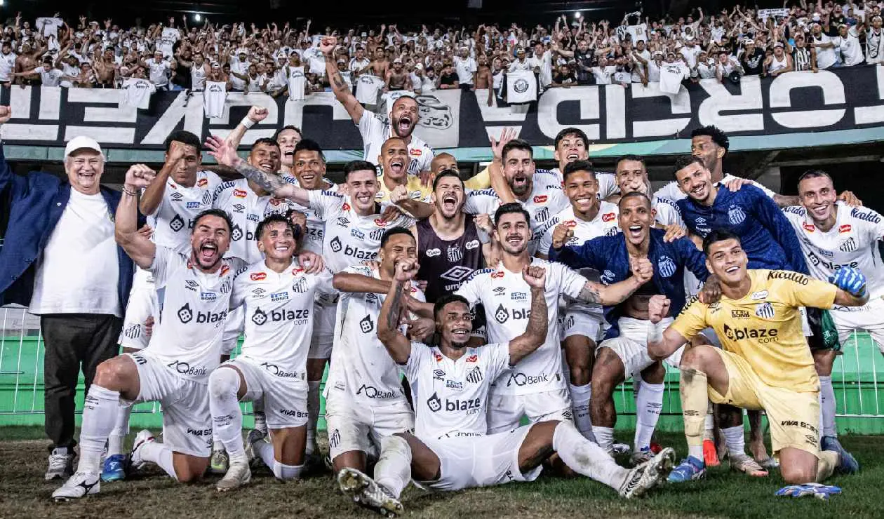 Santos ascendió