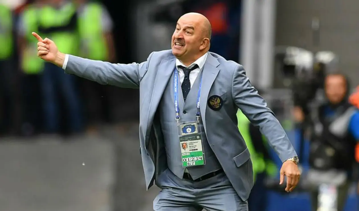 Stanislav Cherchesov, DT Ruso, dando instrucciones