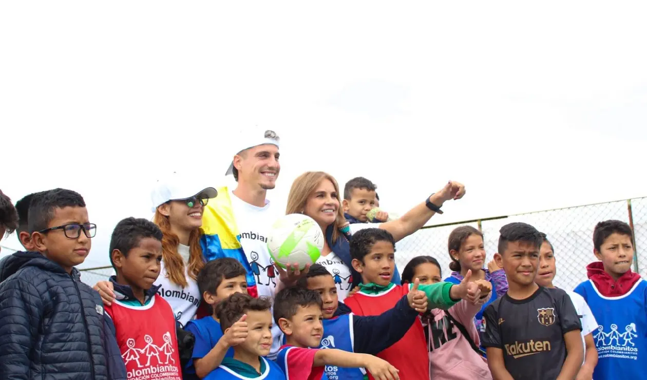 Sergi Canós - jugador español de la Premier League en Ciudad Bolívar
