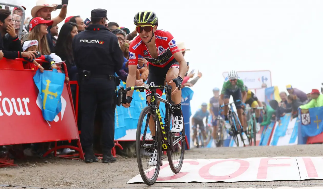 Simon Yates, se quedó con el título de la Vuelta a España