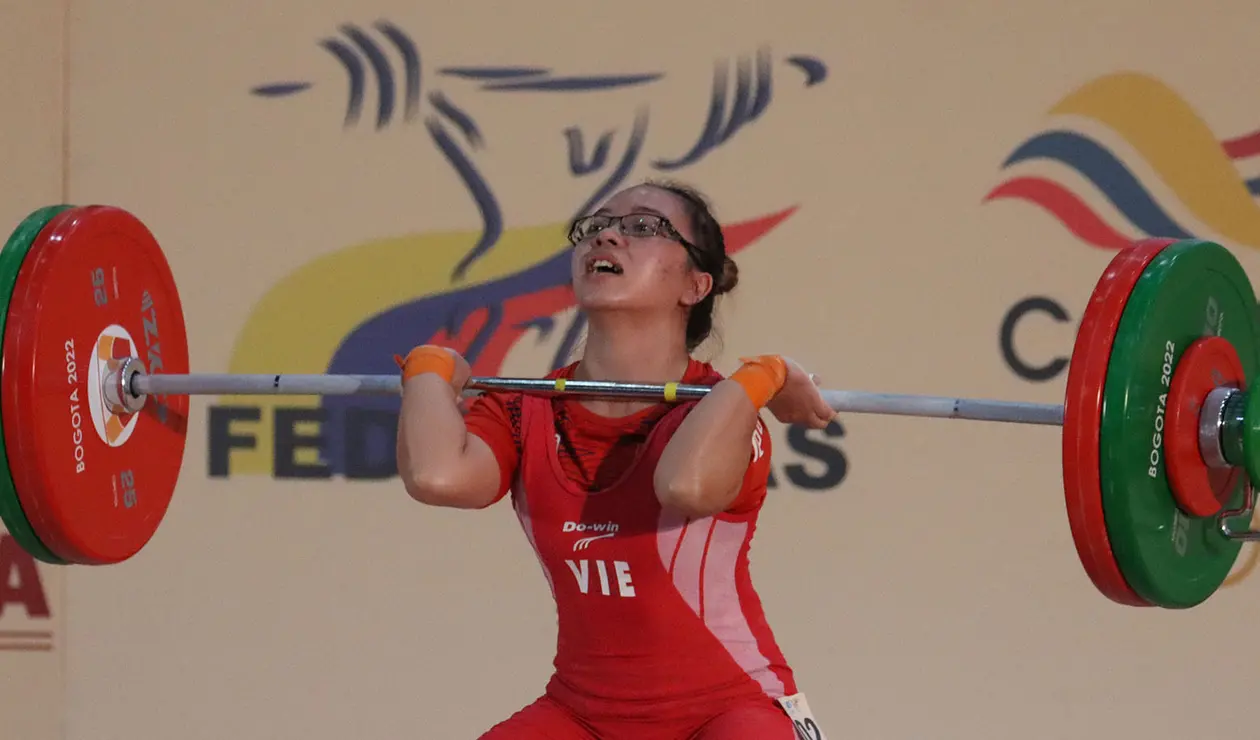 Thi Dim Pham (Vietnam) - Campeonato Mundial de Pesas 2022