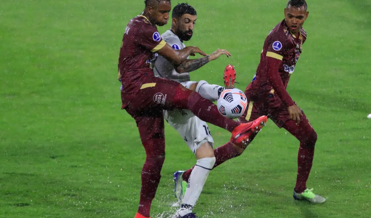 Tolima Vs. Emelec