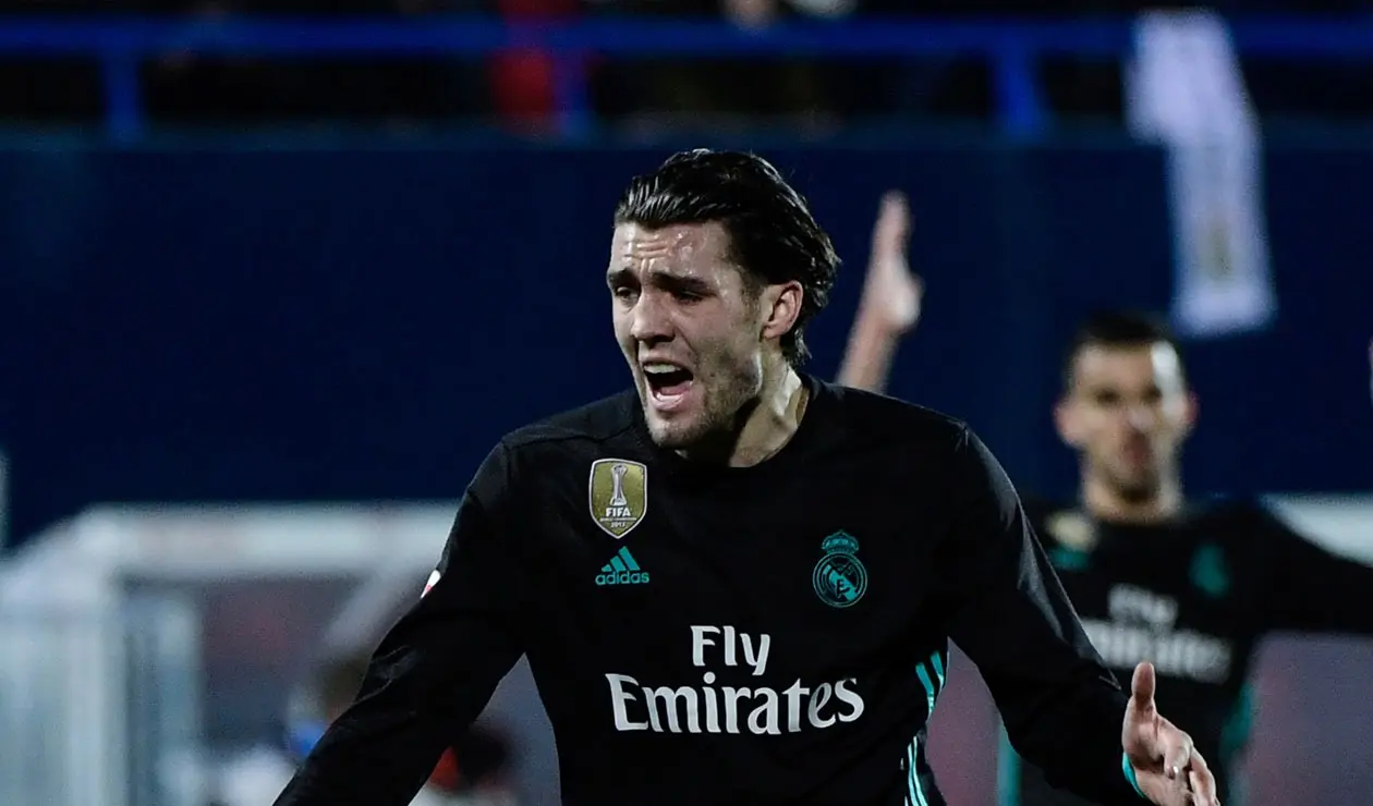 Mateo Kovacic portando la camisa del Real Madrid 