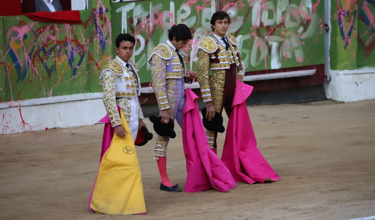 Juan de Castilla, Roca Rey y Sebastián Castella