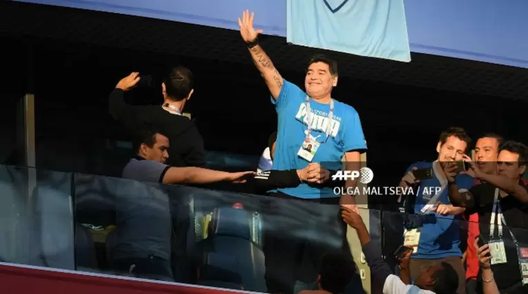 De manera insólita se comportó Diego Maradona en el partido entre Argentina y Nigeria