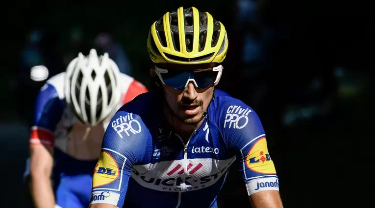 Julian Alaphilippe del Quick Step ganó la décima etapa del Tour de Francia 2018