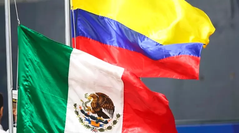 Las banderas de México y Colombia en los Juegos Centroamericanos y del Caribe Barranquilla 2018
