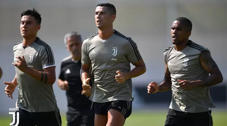 Cristiano ya se entrena con la Juventus