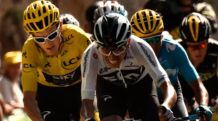 Egan Bernal junto a Geraint Thomas en una de las etapas del Tour de Francia
