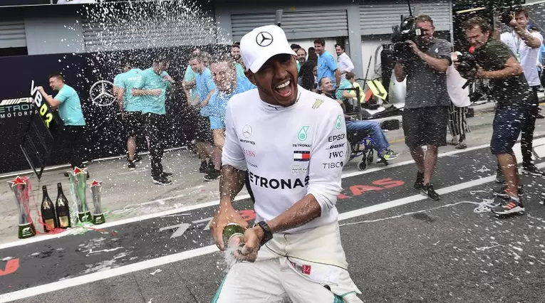 Lewis Hamilton ganó el Gran Premio de Italia