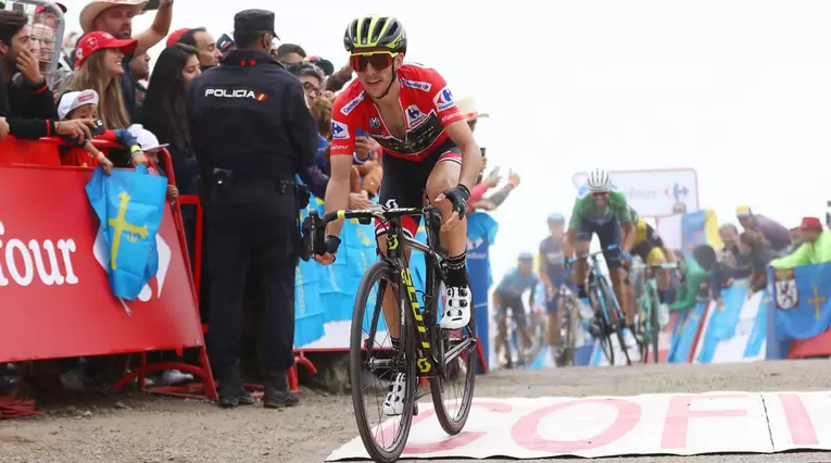 Simon Yates, se quedó con el título de la Vuelta a España