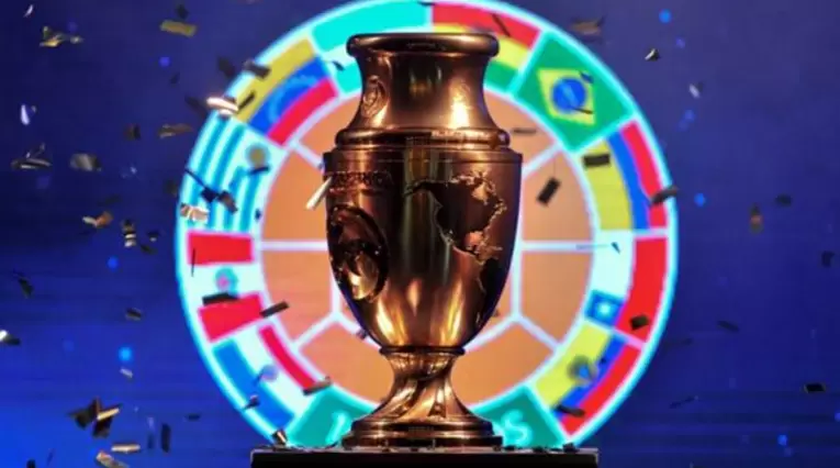 Copa América trofeo