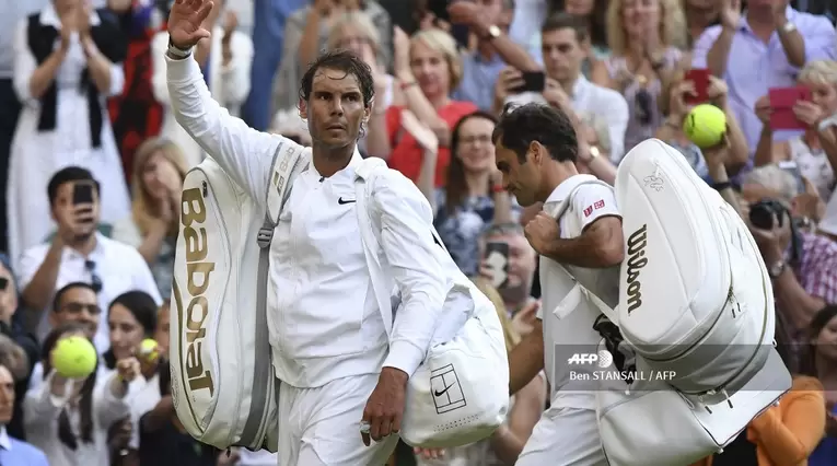 Roger Federer y Rafael Nadal en Wimbledon