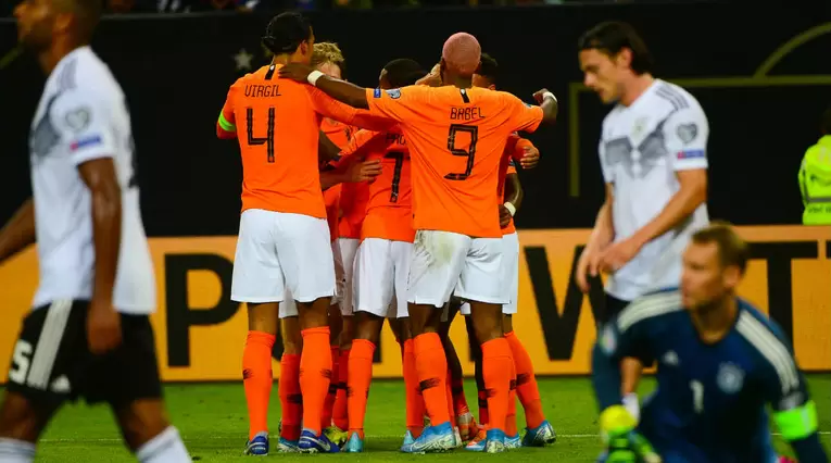 Holanda derrotó a Alemania