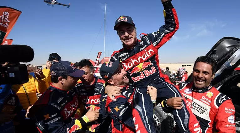 Carlos Sainz ganó su tercer Dakar