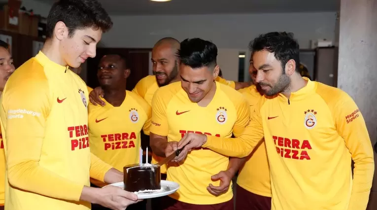 Cumpleaños Falcao García en Galatasaray