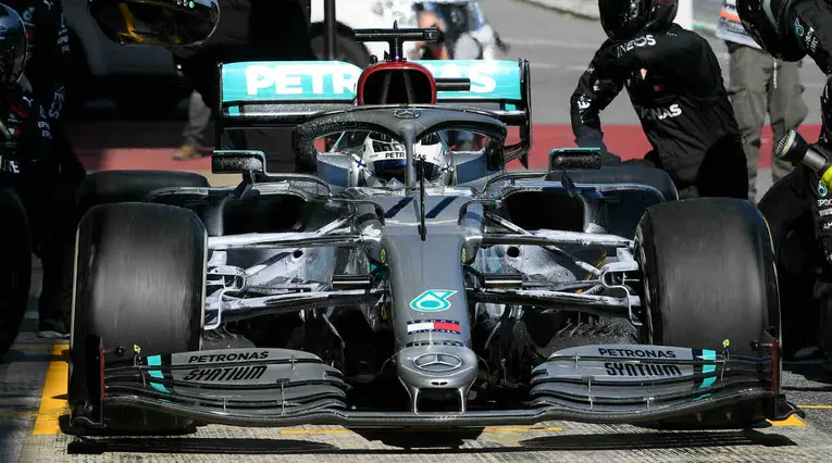 Mercedes - 2020